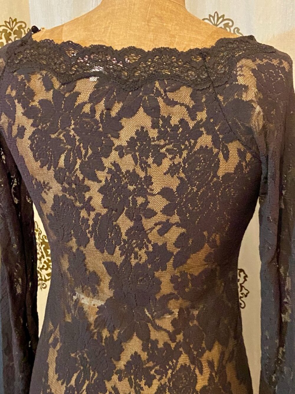 Vintage Y2K 2000s Victoria's Secret Black Lace Bell Sleeve Mini Dress Lingerie M - Picture 5 of 7
